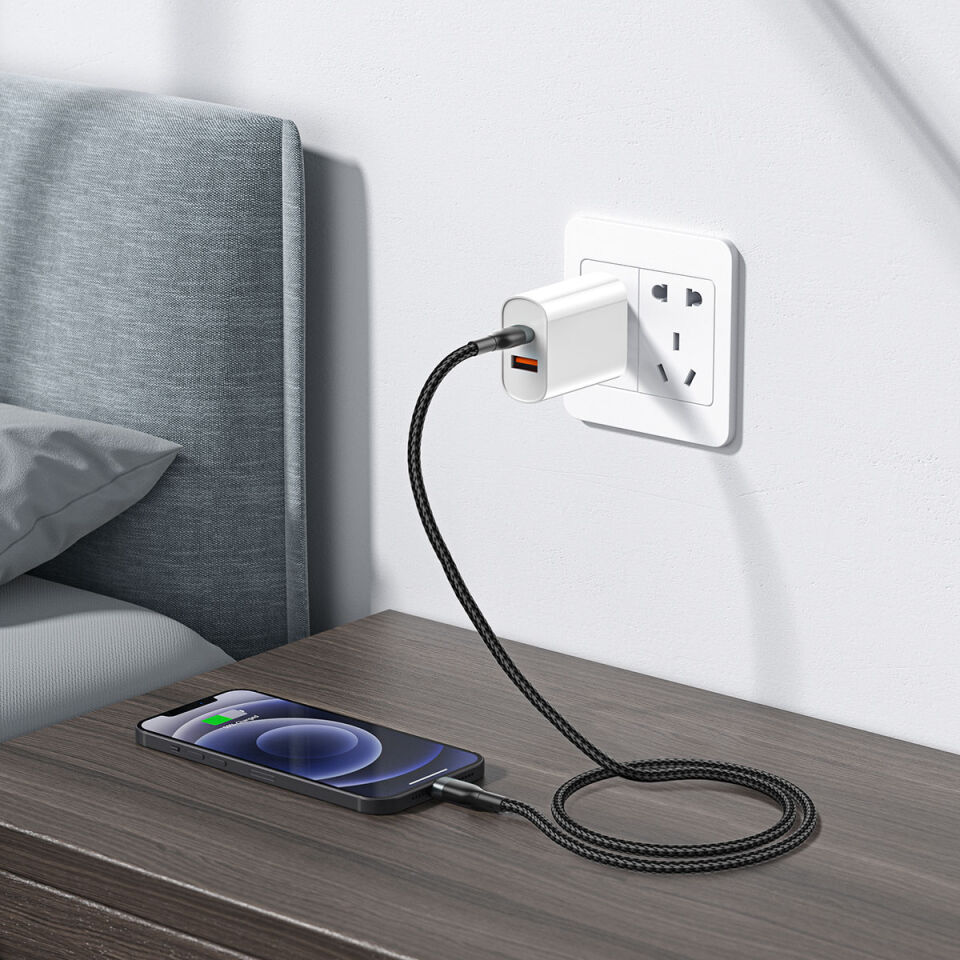 Wiwu Concise 30W Type-C to Lightning PD Data ve Şarj Kablosu 1.2mt C - L